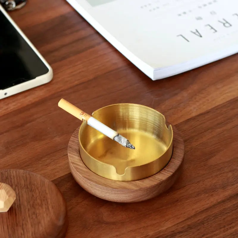 Walnut Wood Ashtray with Lid - Windproof&Odorless, Brass Metal Insert, Aesthetic Home Office Patio Decor, Gift for Men the Ultimate Hidden Ashtray Solid Walnut & Brass with Lid | Smell-Proof Desk Decor&Man Cave Essential Perfect Gift for Him,
